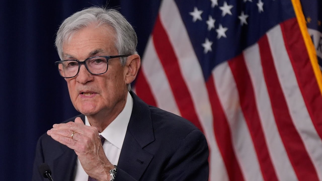 Федеральная резервная система США сохраняет процентные ставки на прежнем уровне.
