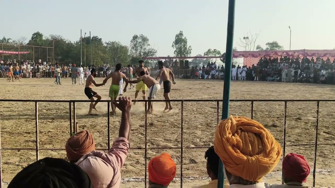 🤸ਮਿੱਤਰਾਂ ਬਹਿ ਜਾ ਗੋਡੀ ਲਾਕੇ🧎#kabaddi #comment 