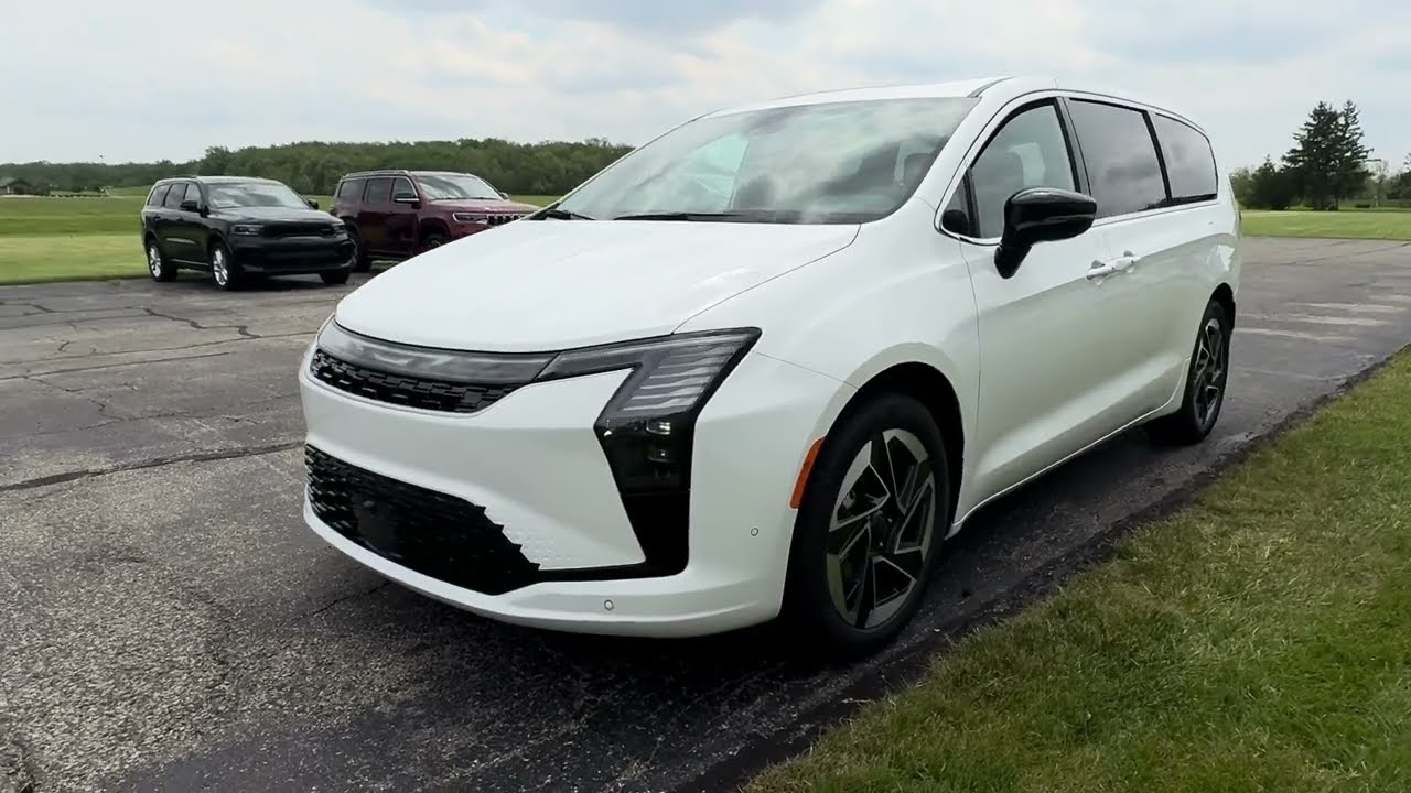 Обзор нового Chrysler Pacifica Limited 2027 года (N27001)