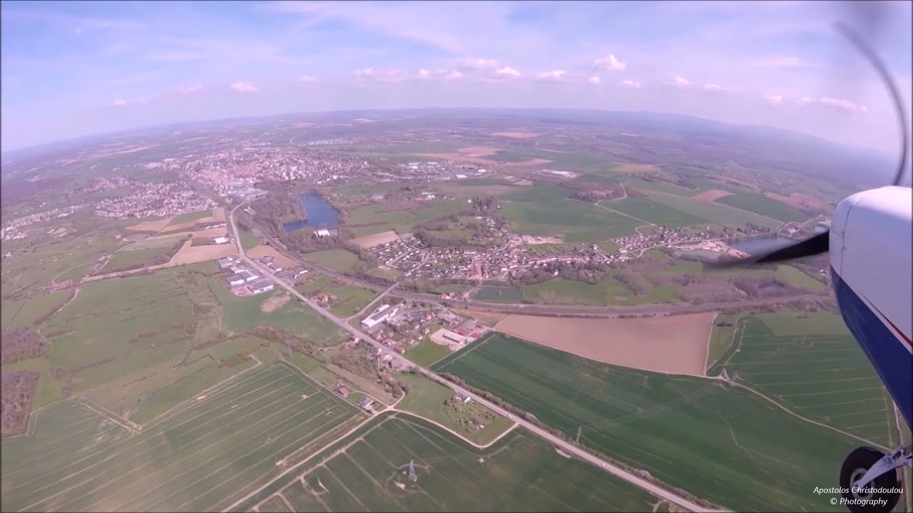 LFGT - Sarrebourg Buhl, verticale par l'ouest, int&eacute;gration et atterrissage piste 04 - Cessna 152