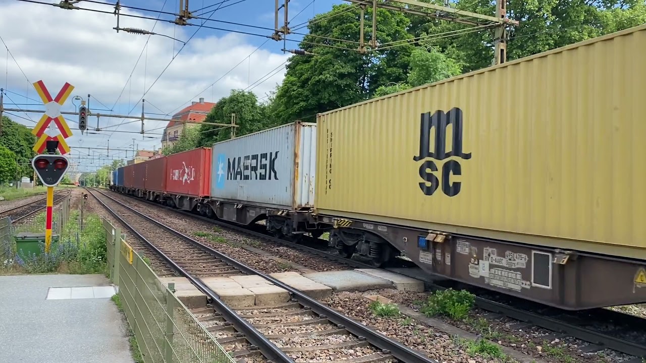 Plattformskorsning Örebro Södra / Swedish platform path level crossing