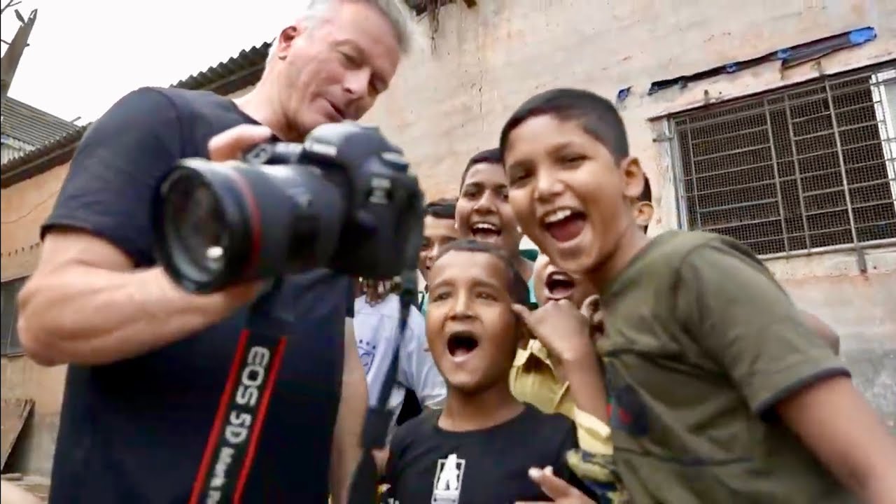 Steve Waugh Embraces the Spirit of Cricket in India