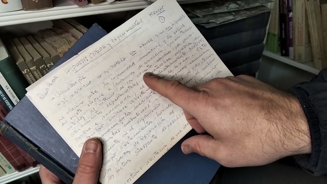 Libros de hipnosis con sorpresa dentro.