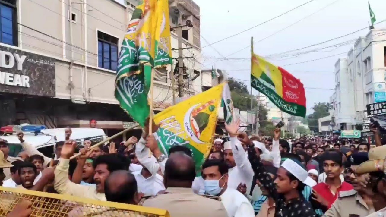 JULOOS E MILAD UN NABI FROM MUSLIM CHOWK GULBARGA
