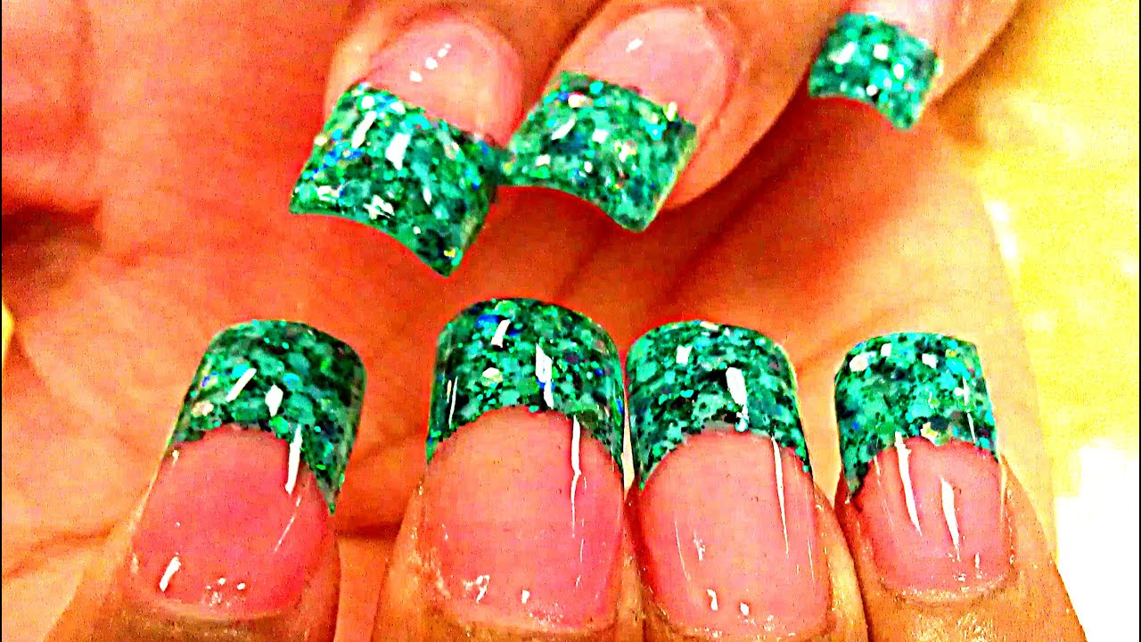 HOW TO GLITTER ACRYLIC NAILS GREEN