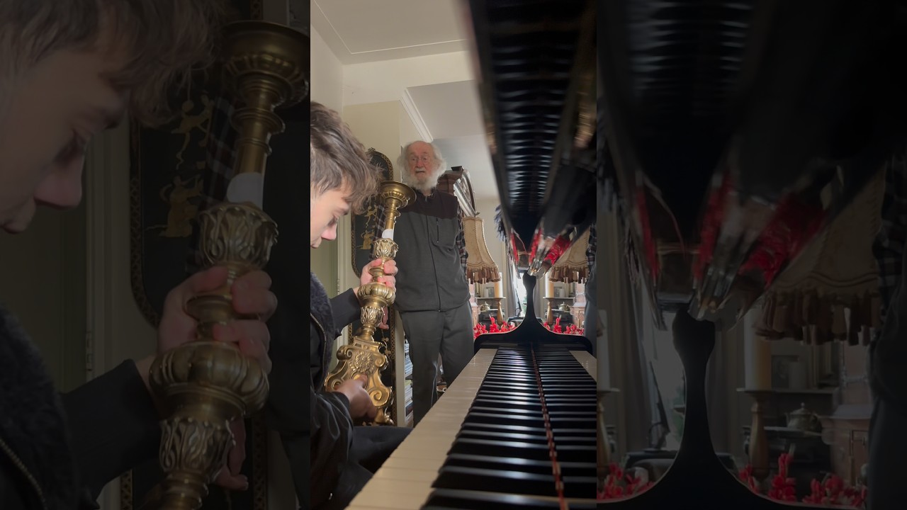 Дед купил подсвечник ❤️