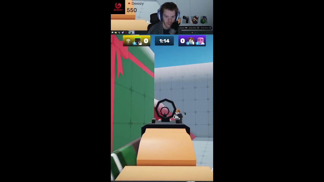 running from monsters (roblox LIVE)