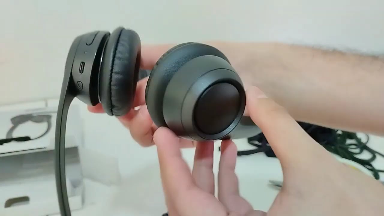 Logitech Zone 300 | Bluetooth Headphones | Unboxing