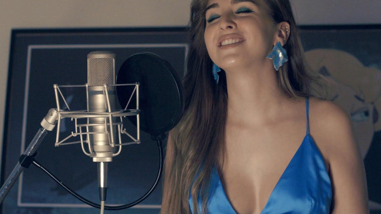 Las 12 (Ana Mena, Belinda) - Candelas Molina (Versión Acústica)