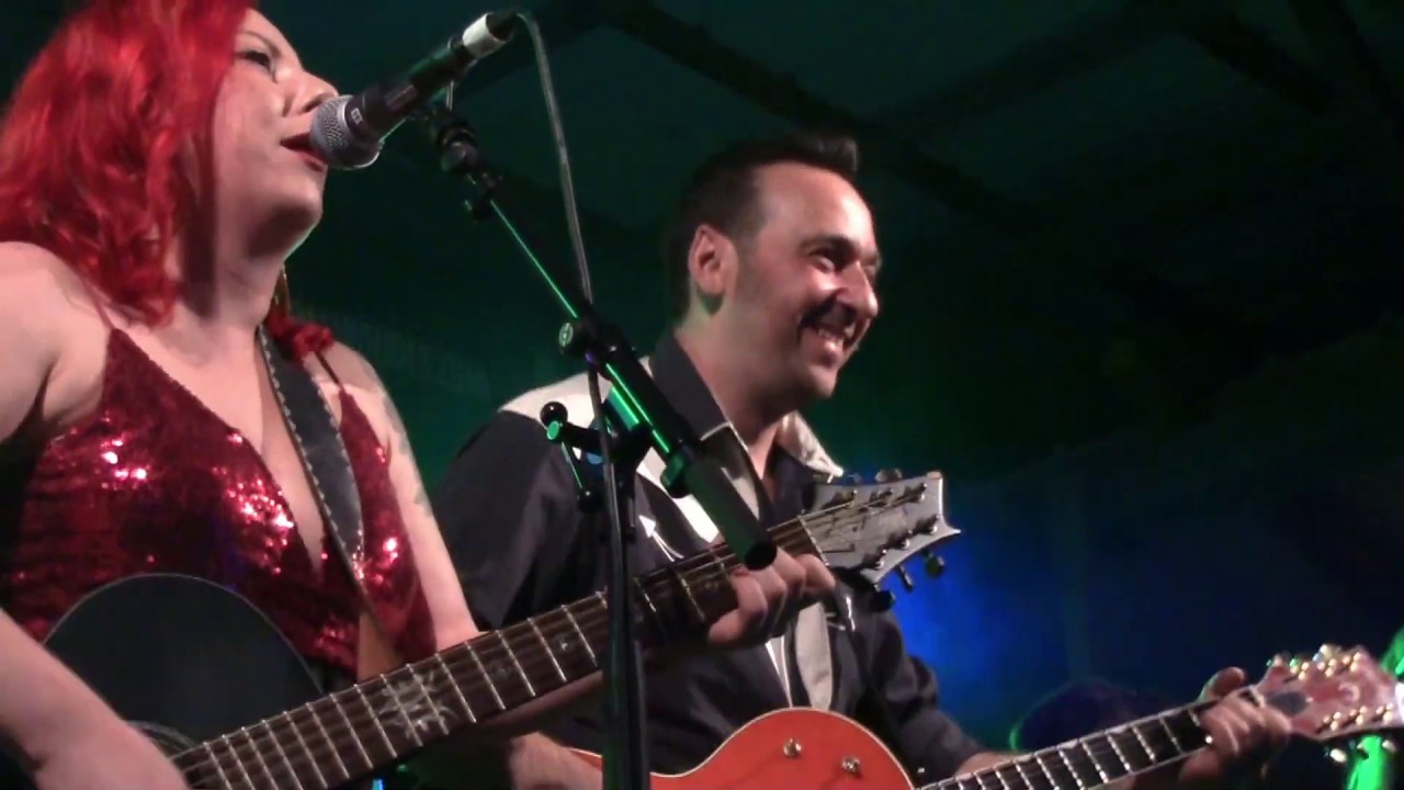 Chilli & the Baracudas live at the Rollin Dudes Festival 2019