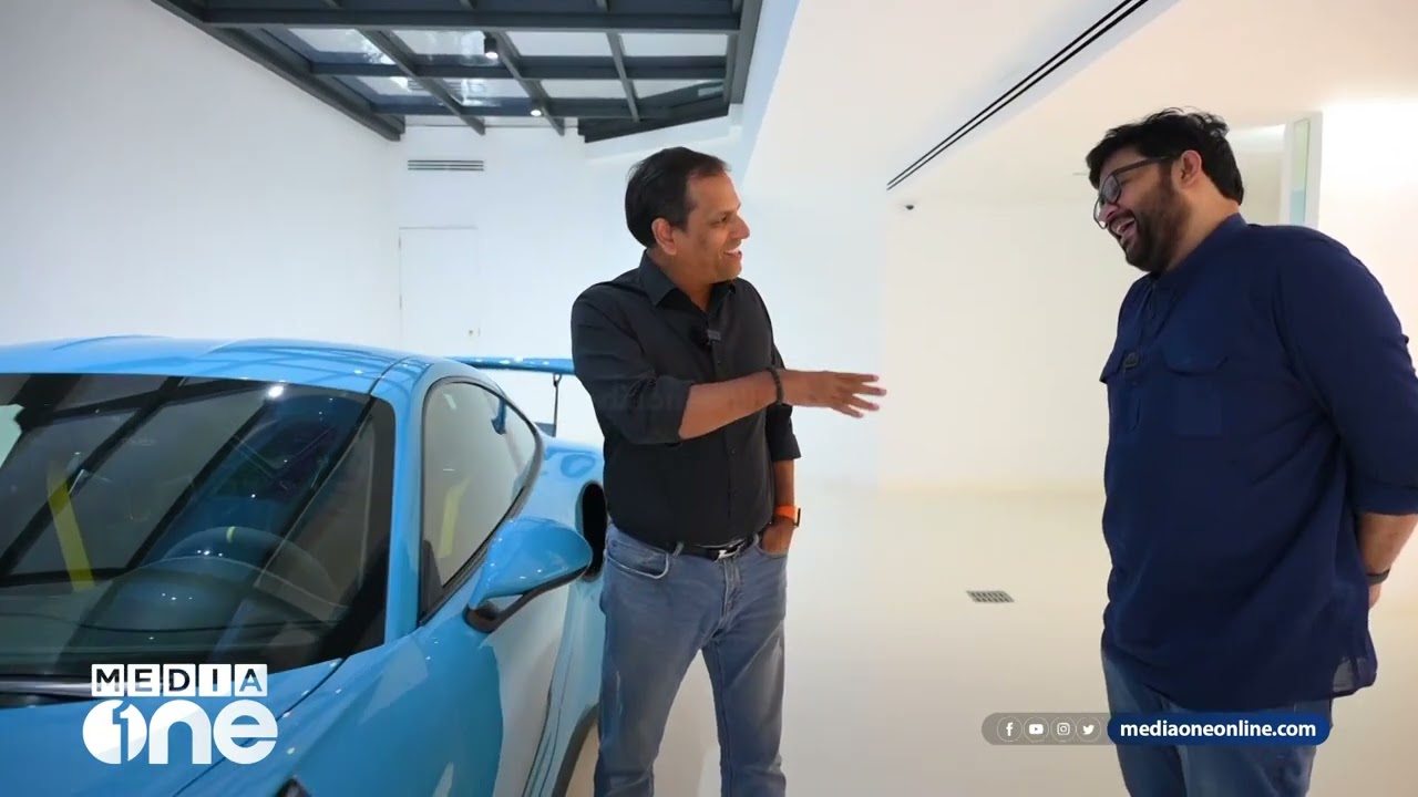 11 സൂപ്പർ കാറുകൾ മുതൽ മെസിയുടെ ബൂട്ട് വരെ; ദുബൈ മലയാളിയുടെ അതിശയിപ്പിക്കുന്ന ശേഖരം