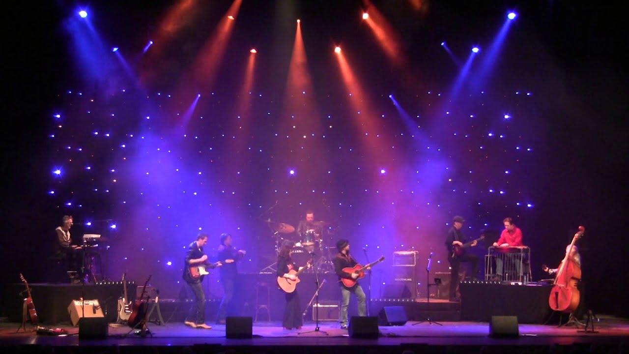Good Hearted Woman - Lana Wolf (Live) with The American Country Legends.