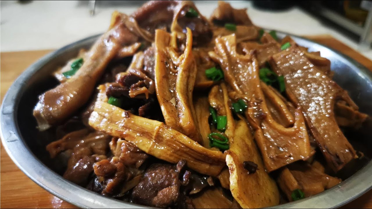广东特色竹笋干怎么做好吃，教你这样做，脆口入味，上桌汁都不剩