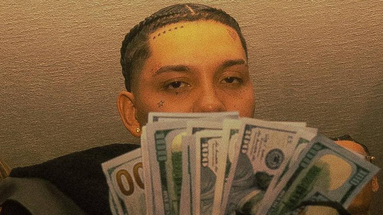 Booby Hefner -  Only Perk X Harry Nach (Video Oficial)
