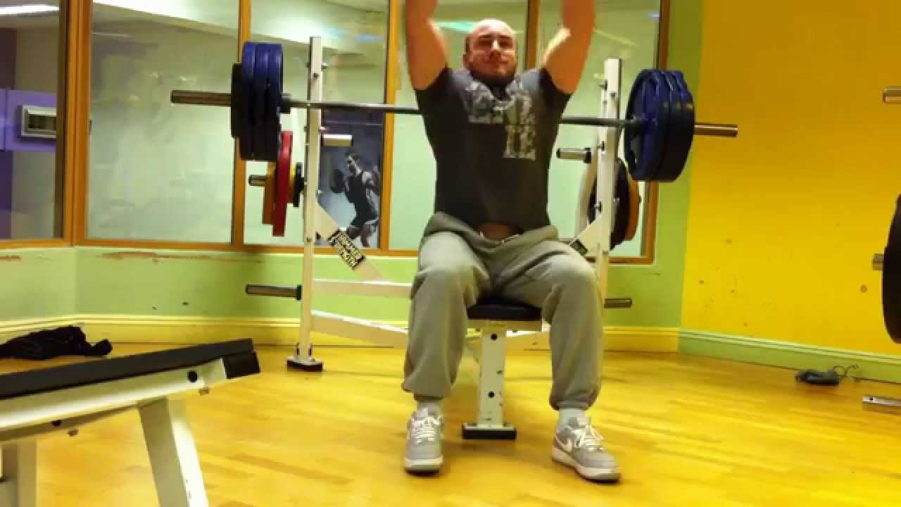 160kg bench press 5 reps