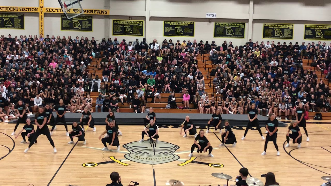 Escadrille Homecoming Pep Assembly 2018