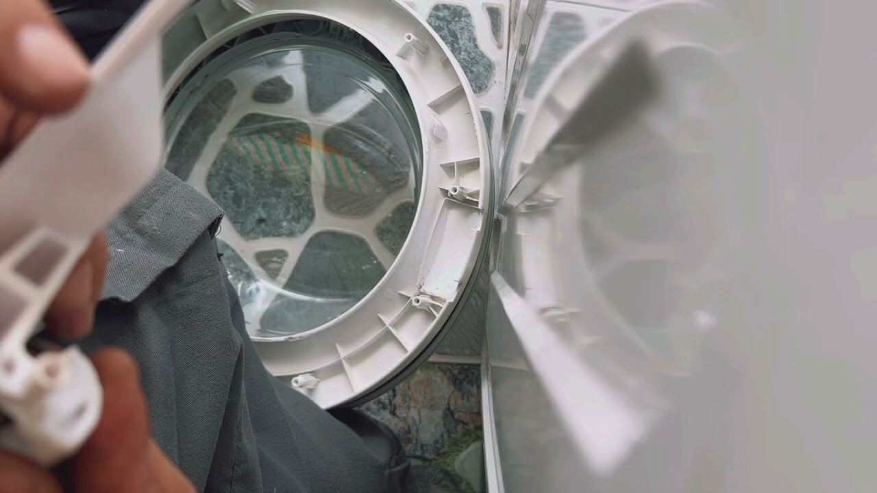 Hướng dẫn cách lắp chốt cửa máy giặt Electrolux