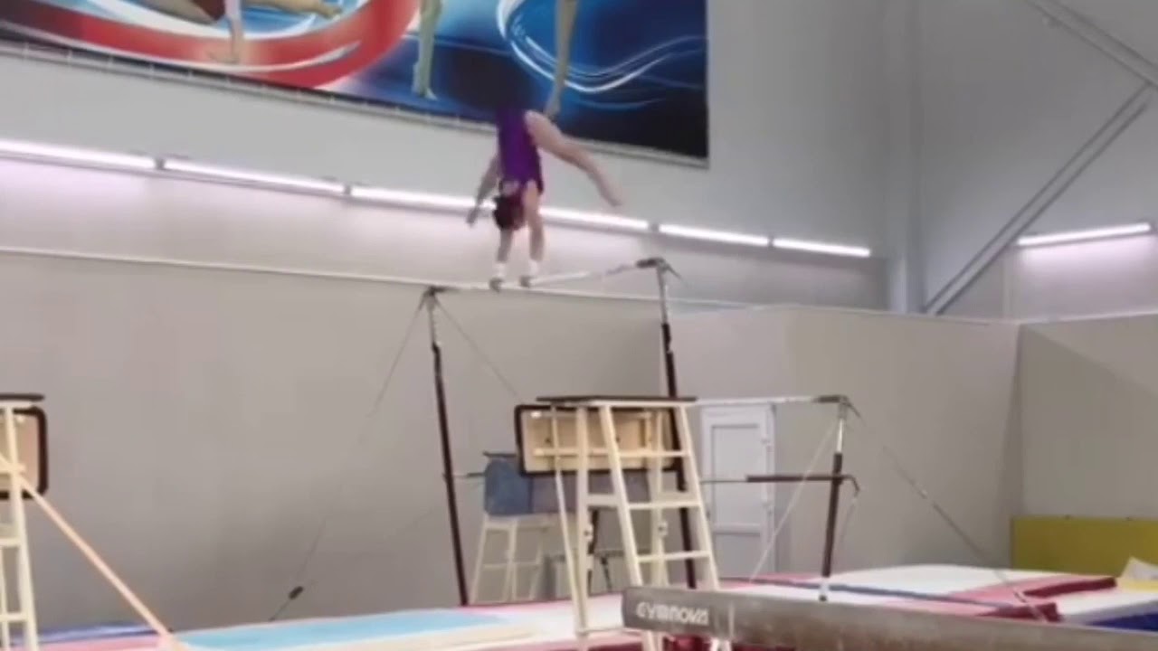 Aliya Mustafina on bars 2018 | world championships verification