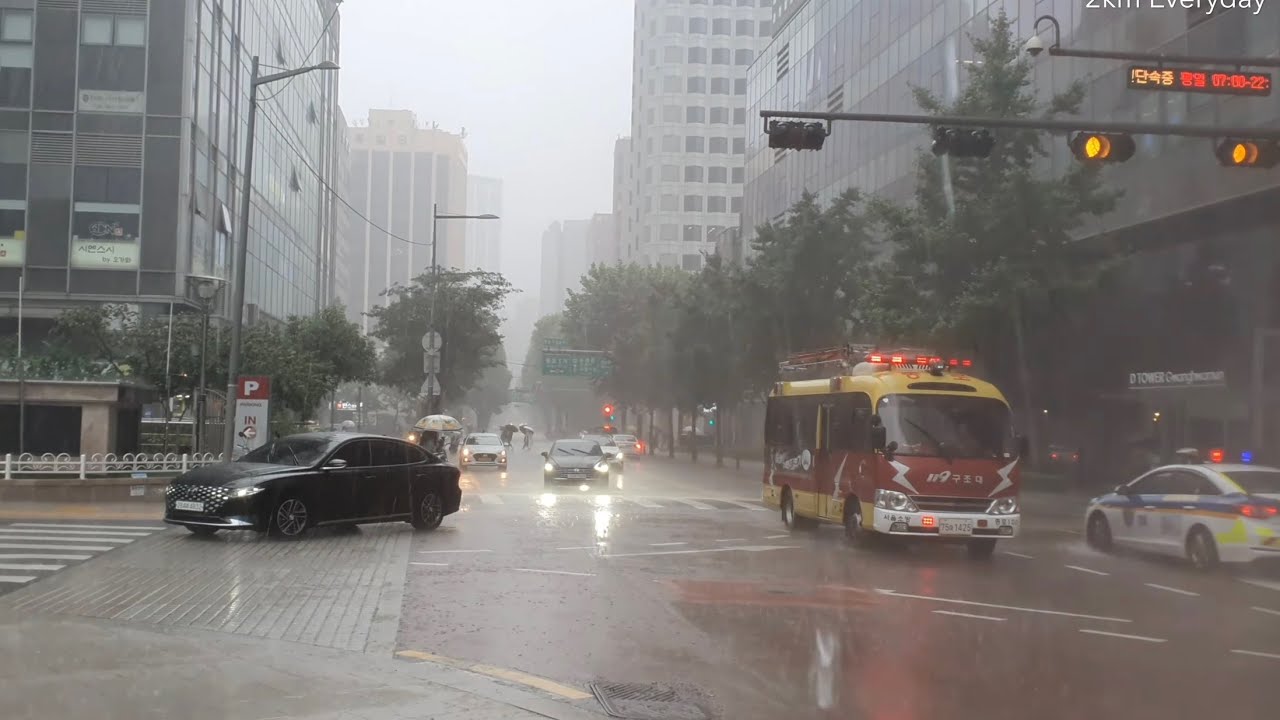 Seoul Mega Rain Walk Сборник Снятие стресса Атмосфера Расслабляющий сон Белый шум