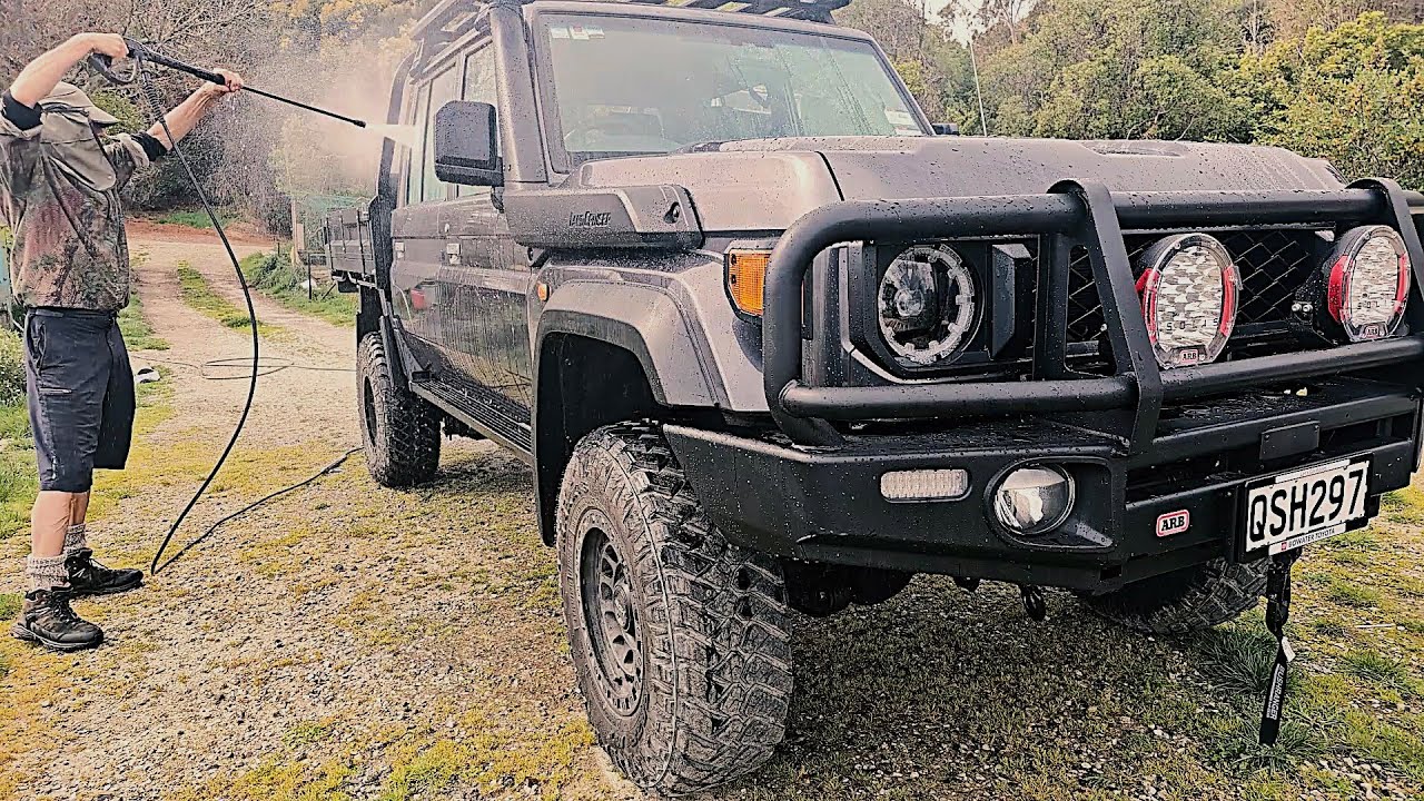 First Hunt In the New 79 Series Land Cruiser.