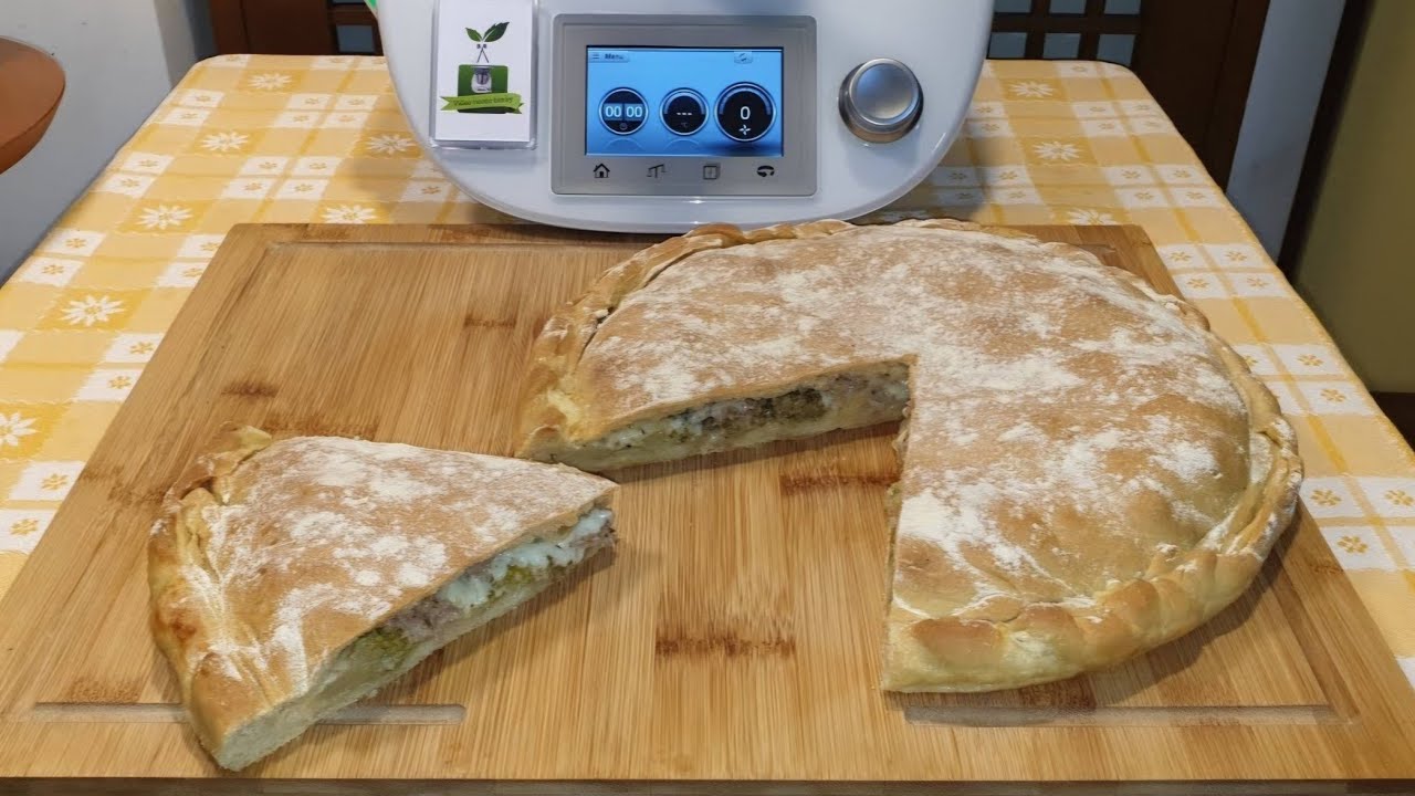 Schiacciata siciliana broccoli e salsiccia per bimby TM7 TM6 TM5 TM31