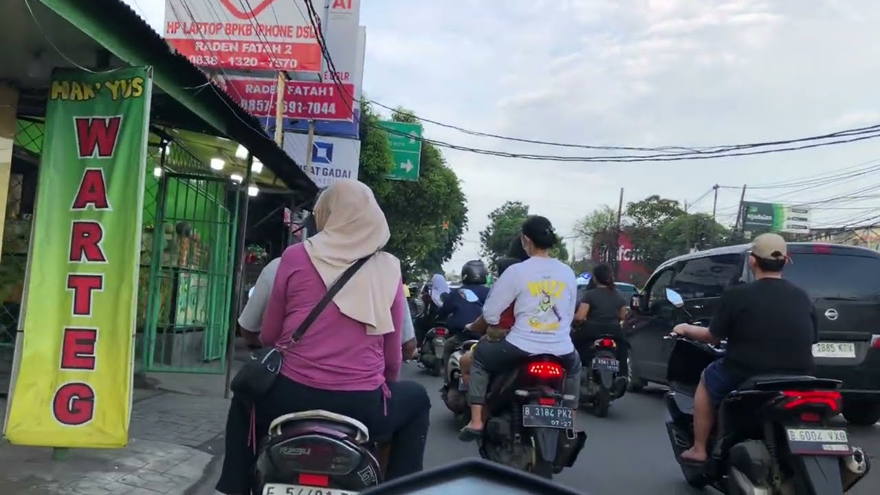 Suasana jalan sore dari Fortune Graha Raya sampai Pasar Lembang Ciledug via Tajur | Tangerang