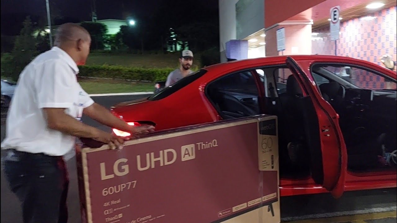 COMPREI UMA TV LG 60 POLEGADAS - 60UP77 - QUASE NÃO CABEU NO CARRO