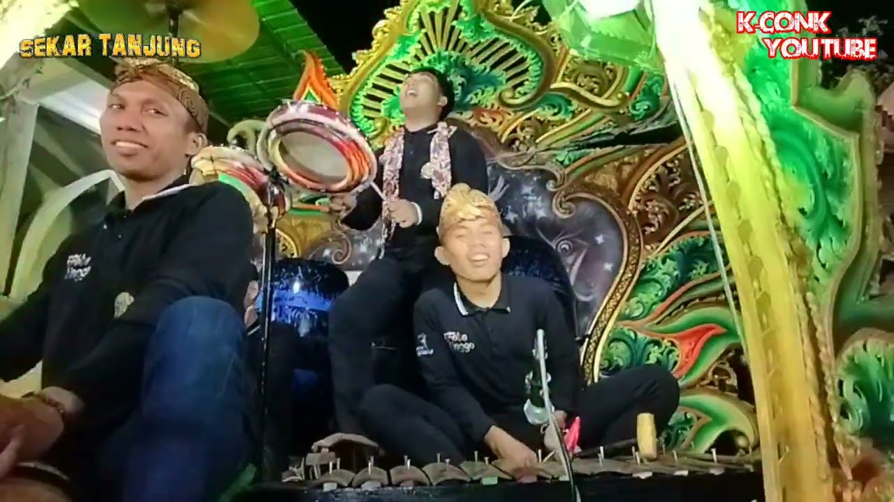 SEKAR TANJUNG Bersholawat..Cak Mohammat si Kendang Brutal
