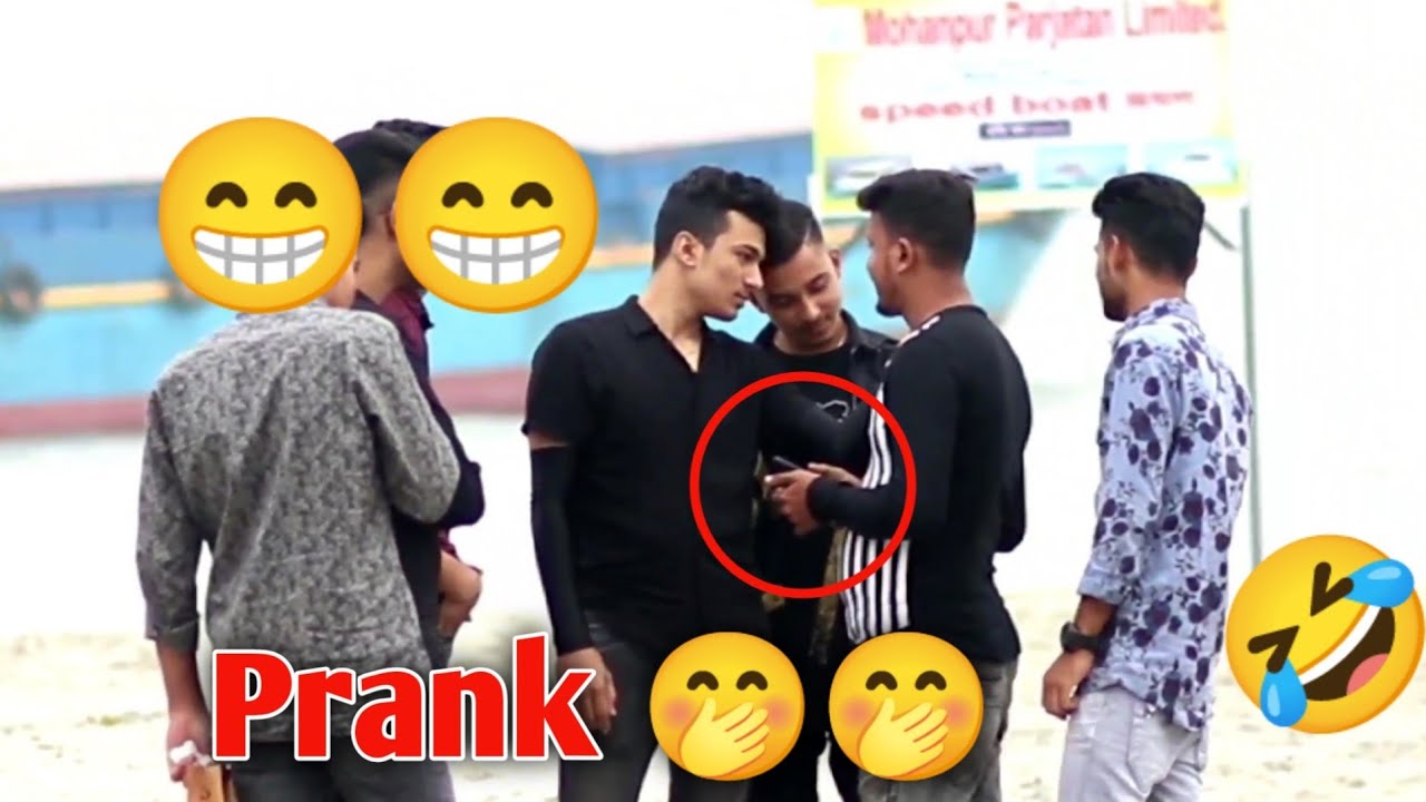 New Funny Prank Video with visitor's 🤣🤣 || Don't miss this epic prank 🤭🤭 || Prime Pranker ||