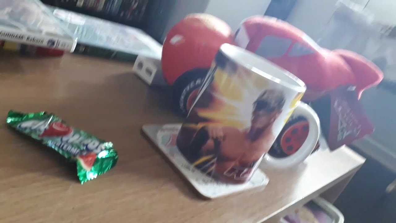 ASMR eating American candy