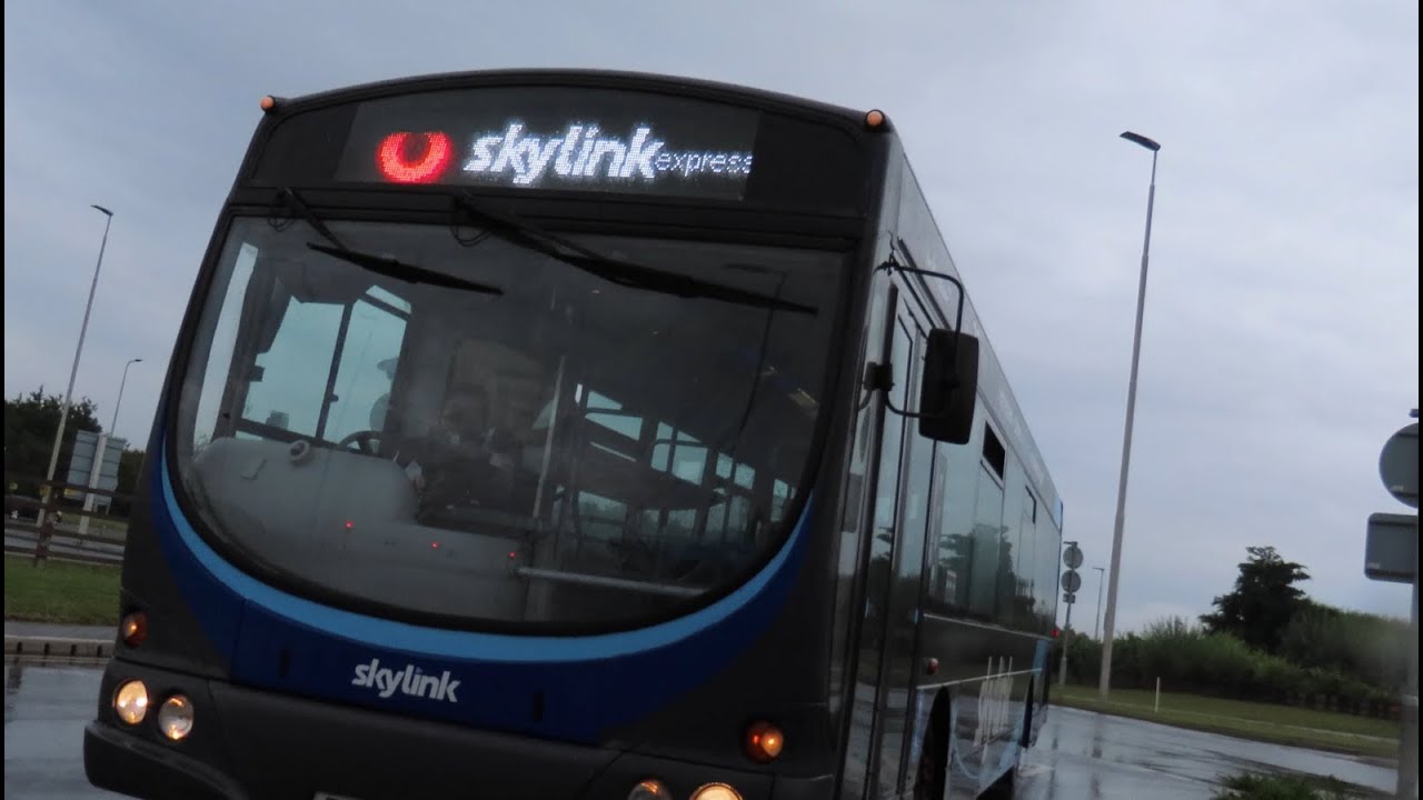TrentBarton 'Skylink Express' - Wrightbus Solar / Scania L94UB (663 - FN54 AEB)