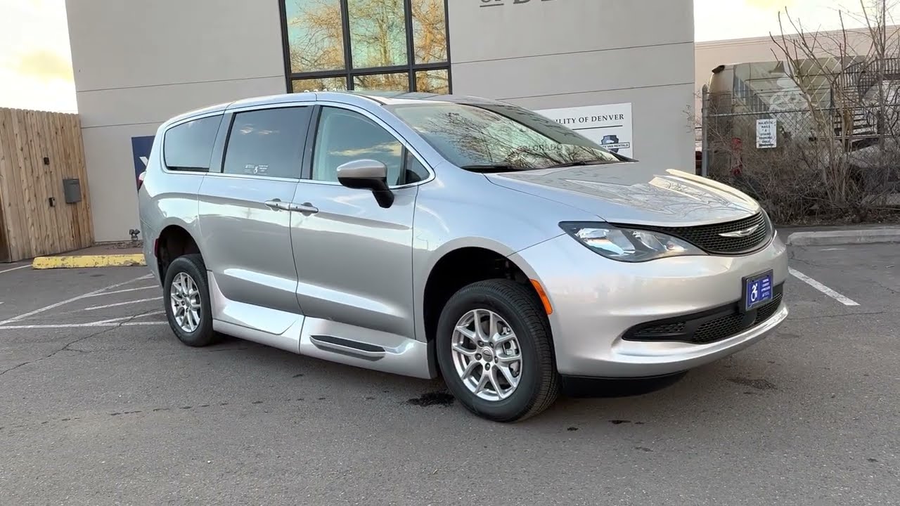 New 2022 Chrysler Voyager LX PLUS VMI Summit Power Fold Out Side Entry | Mobility of Denver