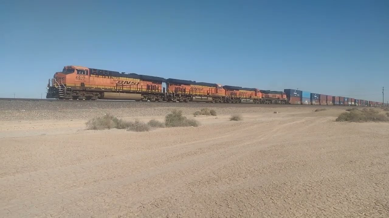 Monster WB BNSF Port Stack Train At Newberry Springs CA! #bigbossrailfanner