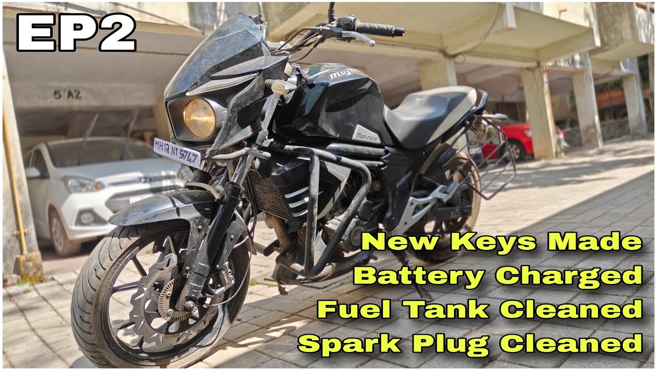Mahindra Mojo 300 | EP 2 Cleaning the Petrol Tank, Spark Plug, New Keys, Battery Charged | DNA VLOGS