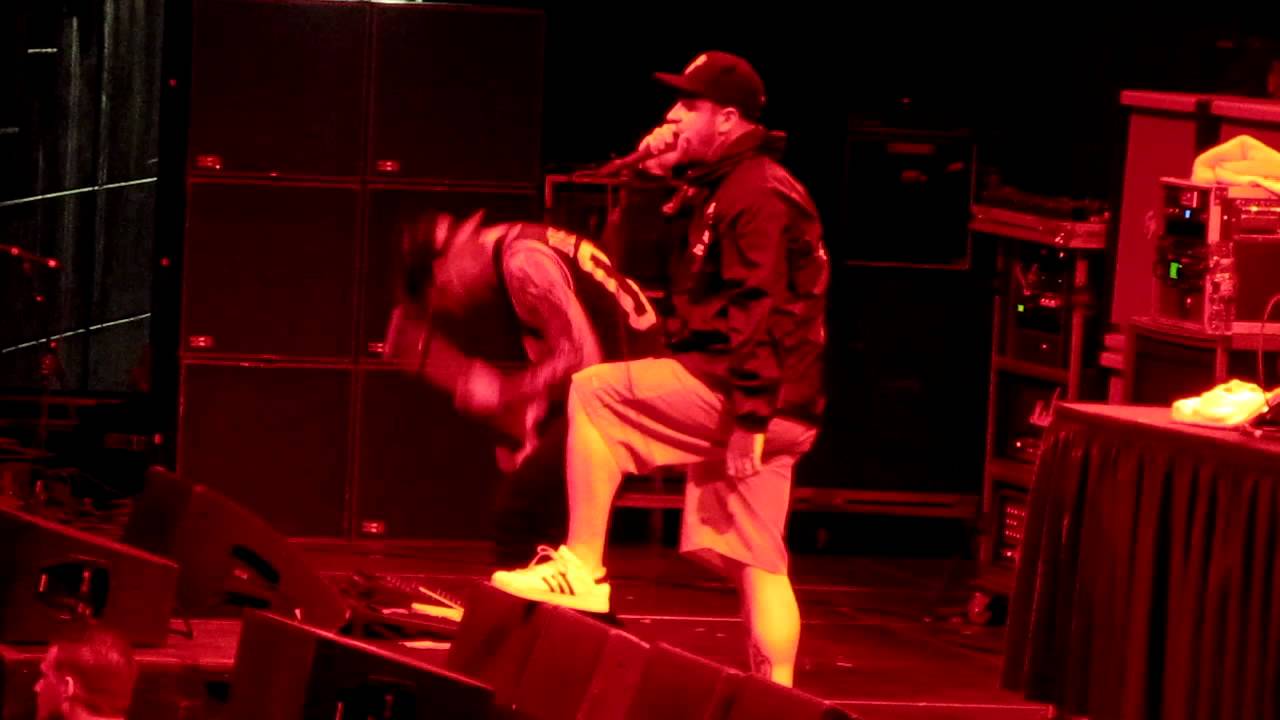 Emmure   Demons with Ryu live Prudential Center Aug 18 2012 HD