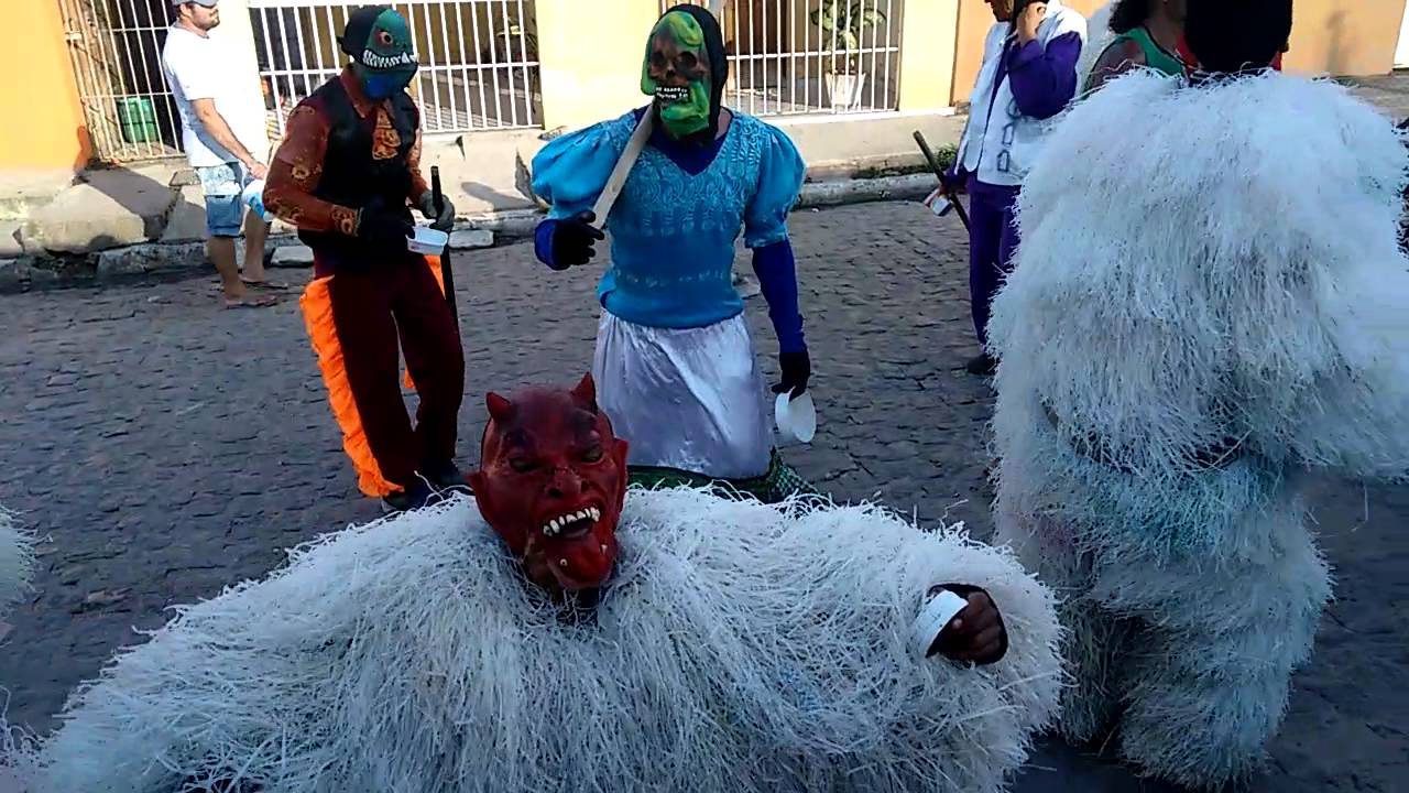 Bloco os mascarados da cidade de Itambé.