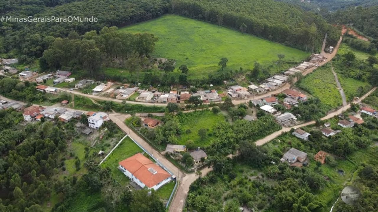 RANCHO NOVO IMAGEM NUNCA VISTA  DISTRITO DA  CIDADE DE CAET&Eacute; MINAS GERAIS..