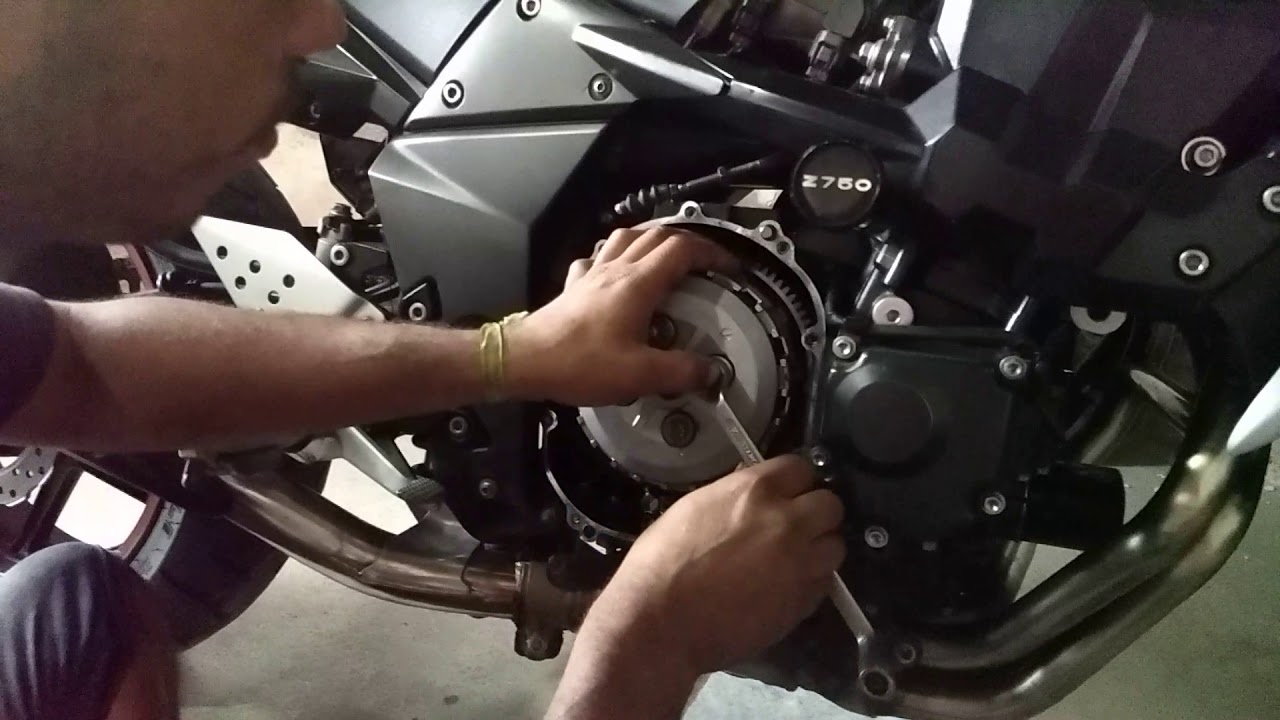 Trocando os discos da z750 kawasaki