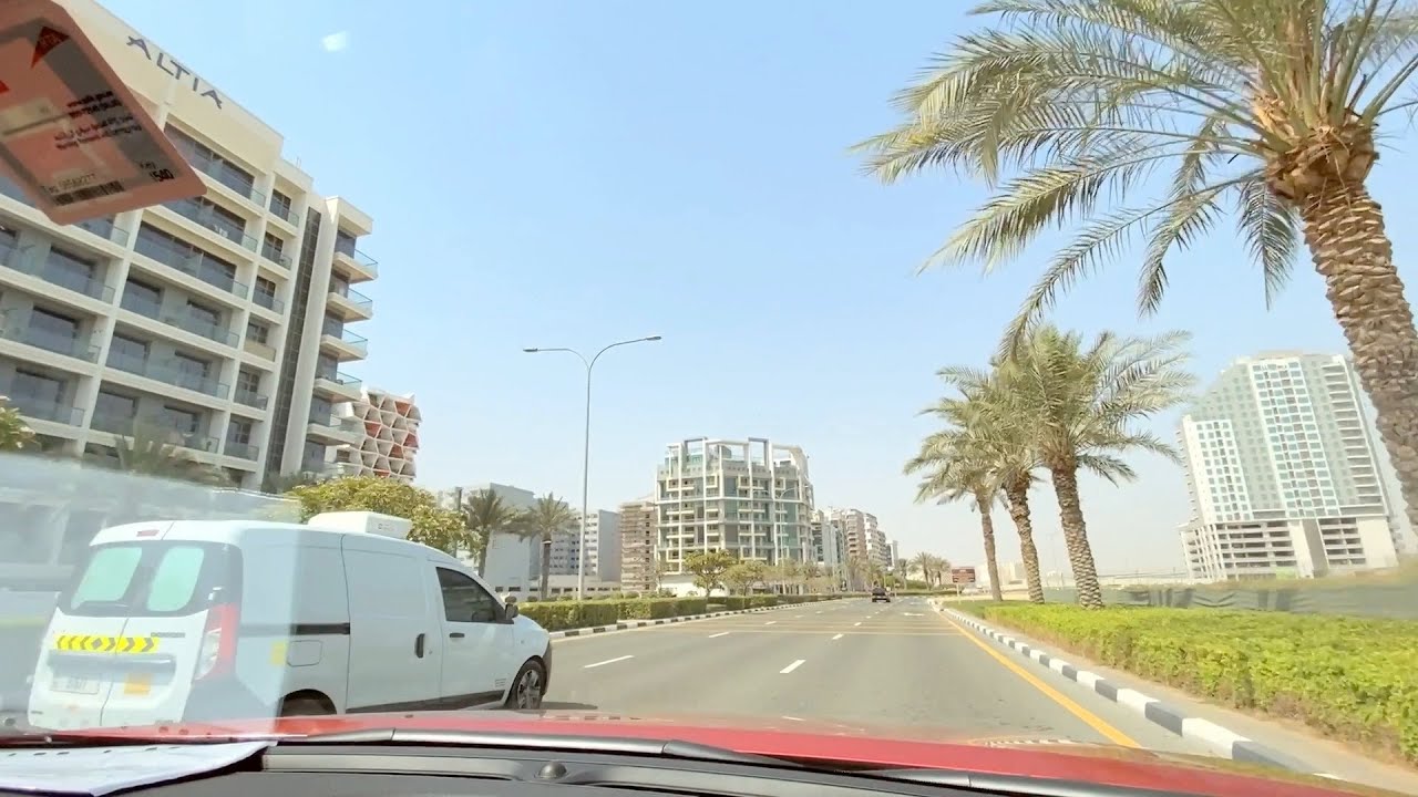 عالطريق مع عبد الله : تغطية موقع تريا وجولة في واحة دبي السيليكون Tria bd Deyaar at the silicon