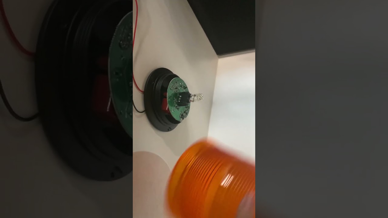 XENON STROBE BEACON