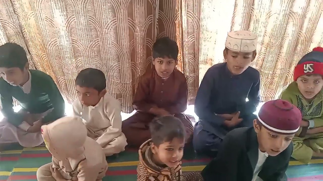 حافظ عبد الحنان بن خالد حسین کی خوبصورت آواز میں نعت رسول مقبول صلی اللّٰہ علیہ وآلہ وسلم 