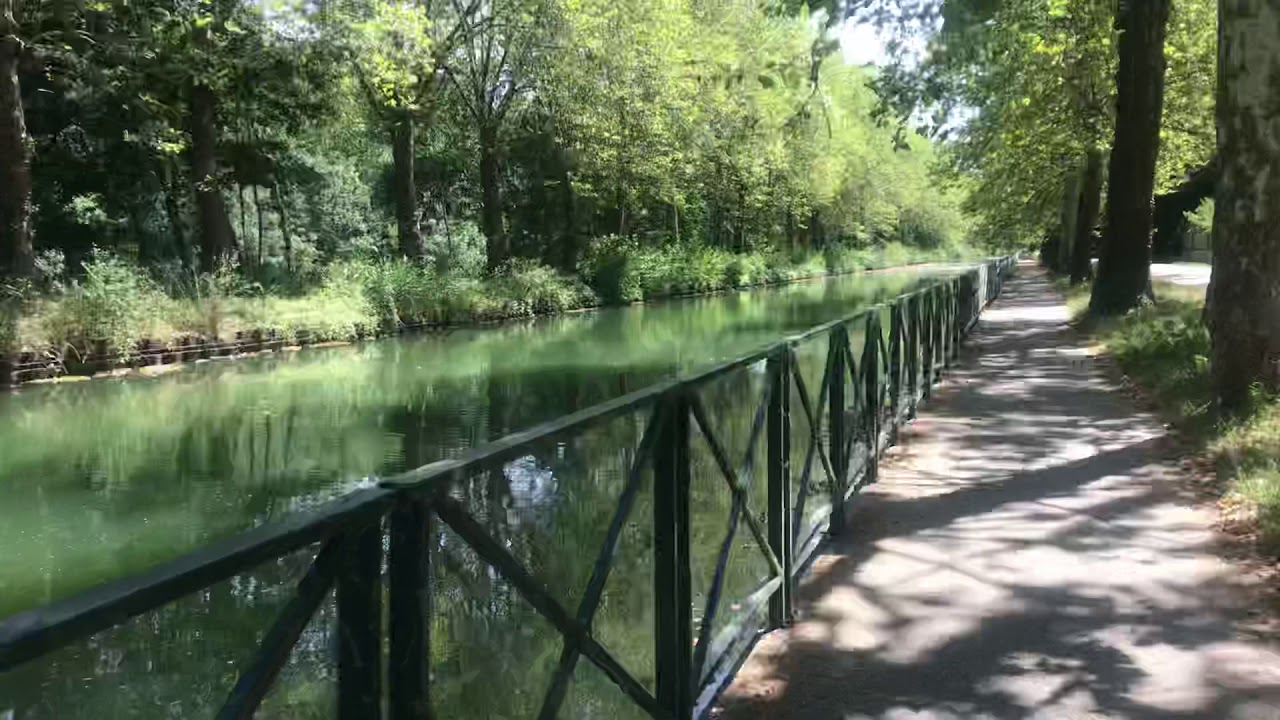 Nargis 4 minutes au bord du canal du Loing &agrave; v&eacute;lo