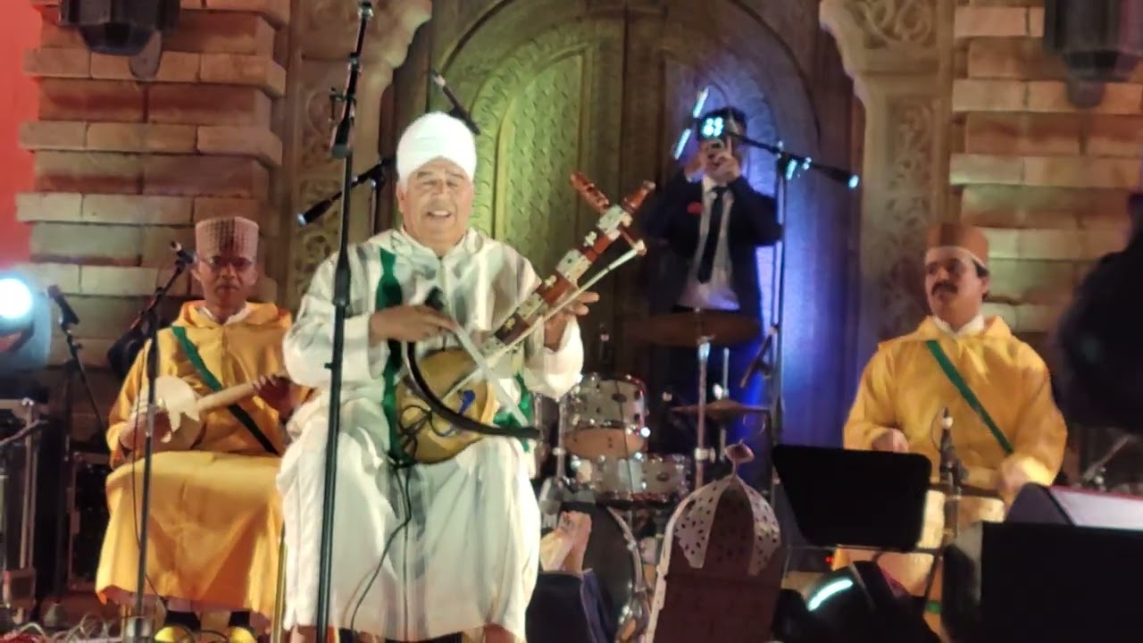 الرايس حماد أوماست  يتحف الجمهور السوسي في تضاهرة #tamghart