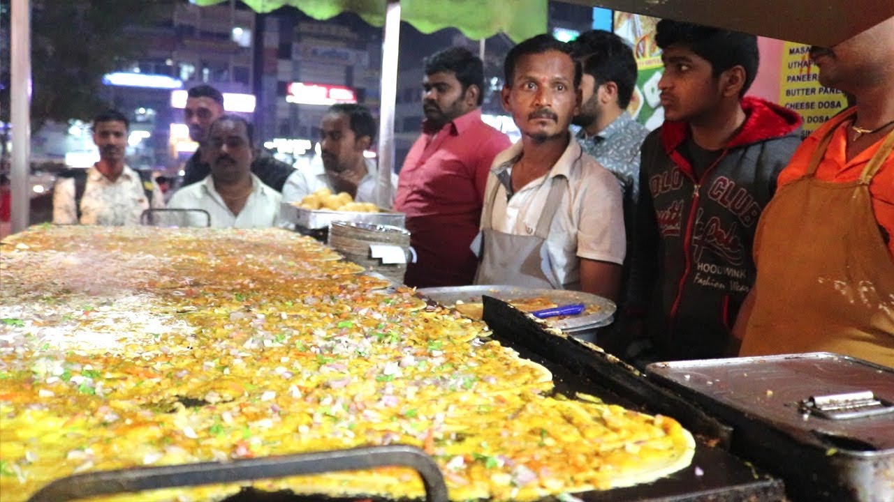 Evening Tiffin in Hyderabad | Begum Bazar Dosa / Pizza Dosa @ 25 rs Only | Amazing Food Zone
