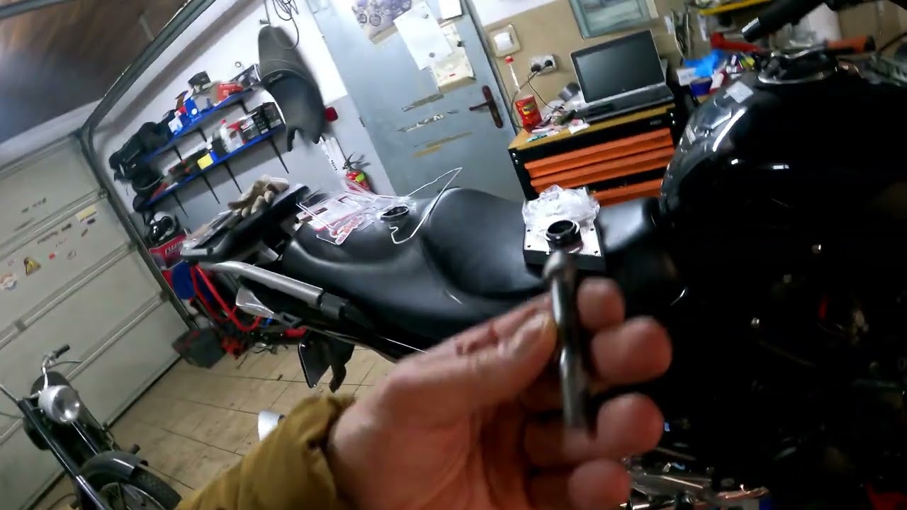 Kawasaki GTR  serwis silnika i zawieszenia