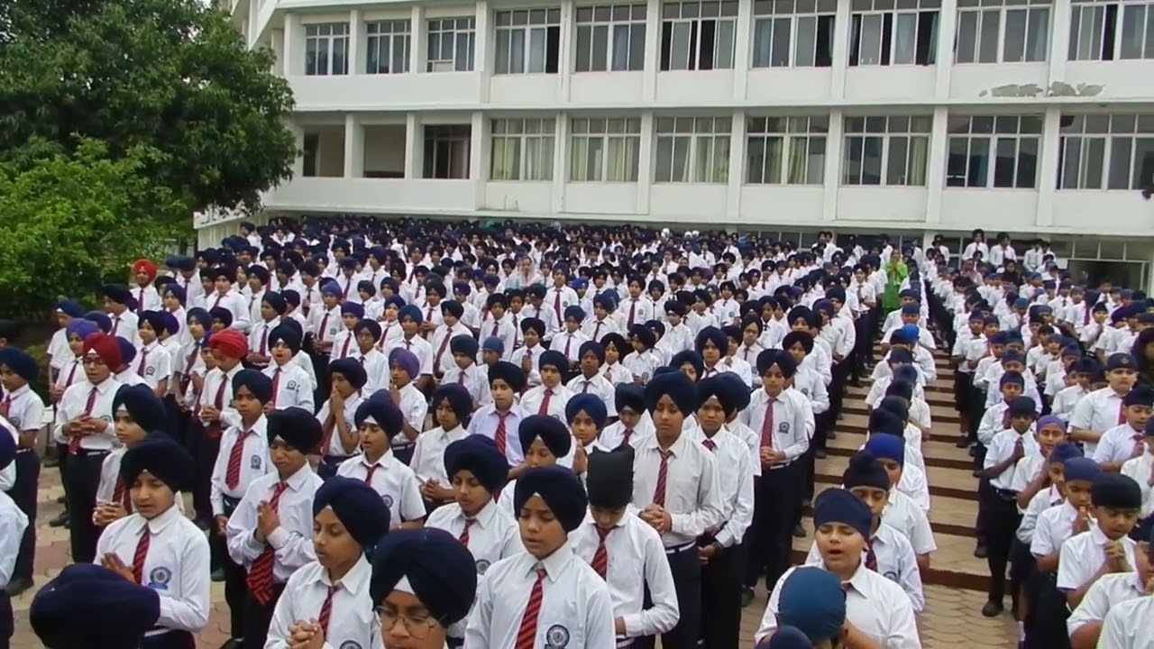 ਕਿਰਤੀਆਂ ਦਾ ਸਤਿਕਾਰ