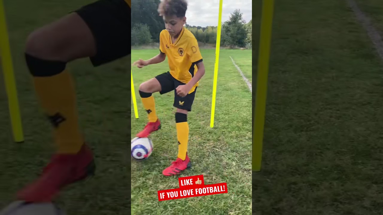 FOOTBALL SKILLS TO PLAY LIKE TASH BALLER!! | #shorts