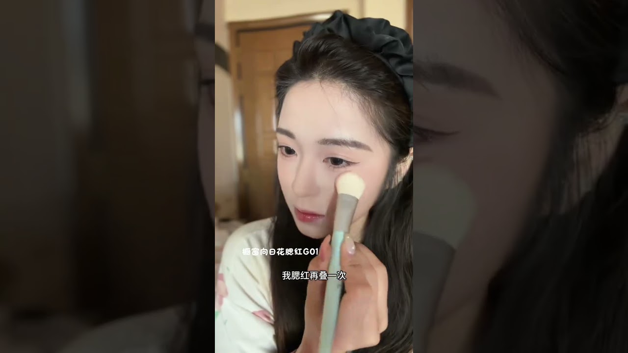Quick & Stylish Hair & Makeup Tips for Busy Days