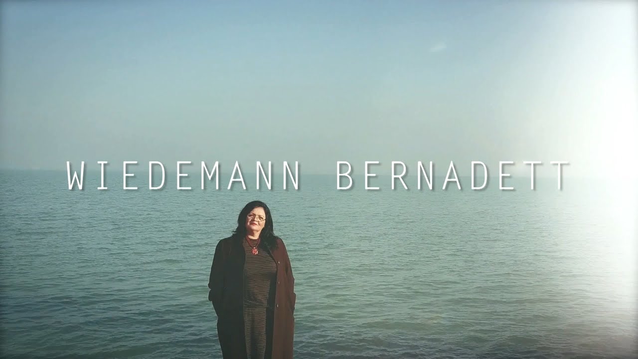 WIEDEMANN BERNADETT PORTRÉ