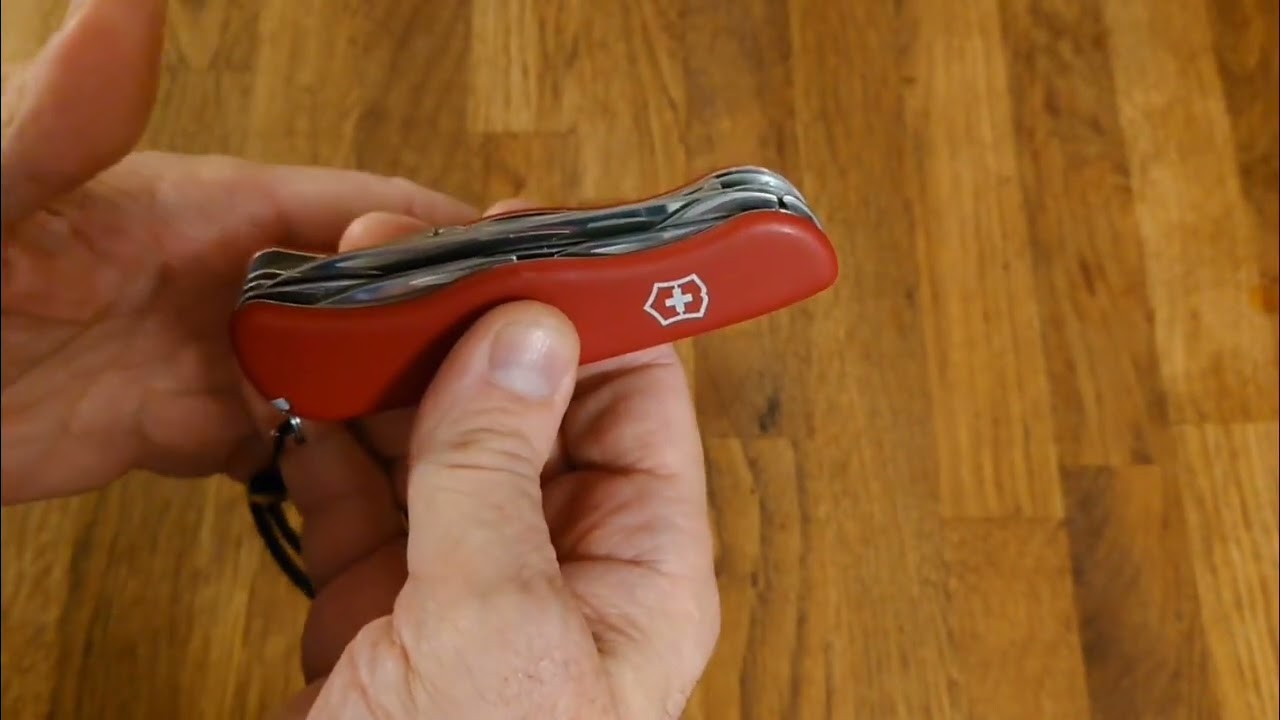 Victorinox Trinity